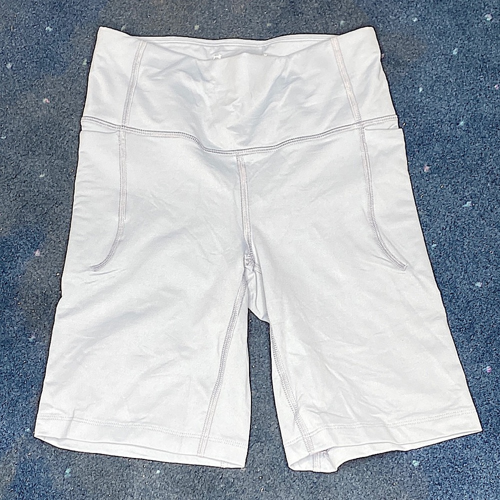 NWT Under Armour Meridian Bike Shorts
